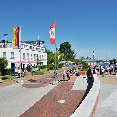 Hafenhotel Pommernyacht Ueckermünde Kültér fotó